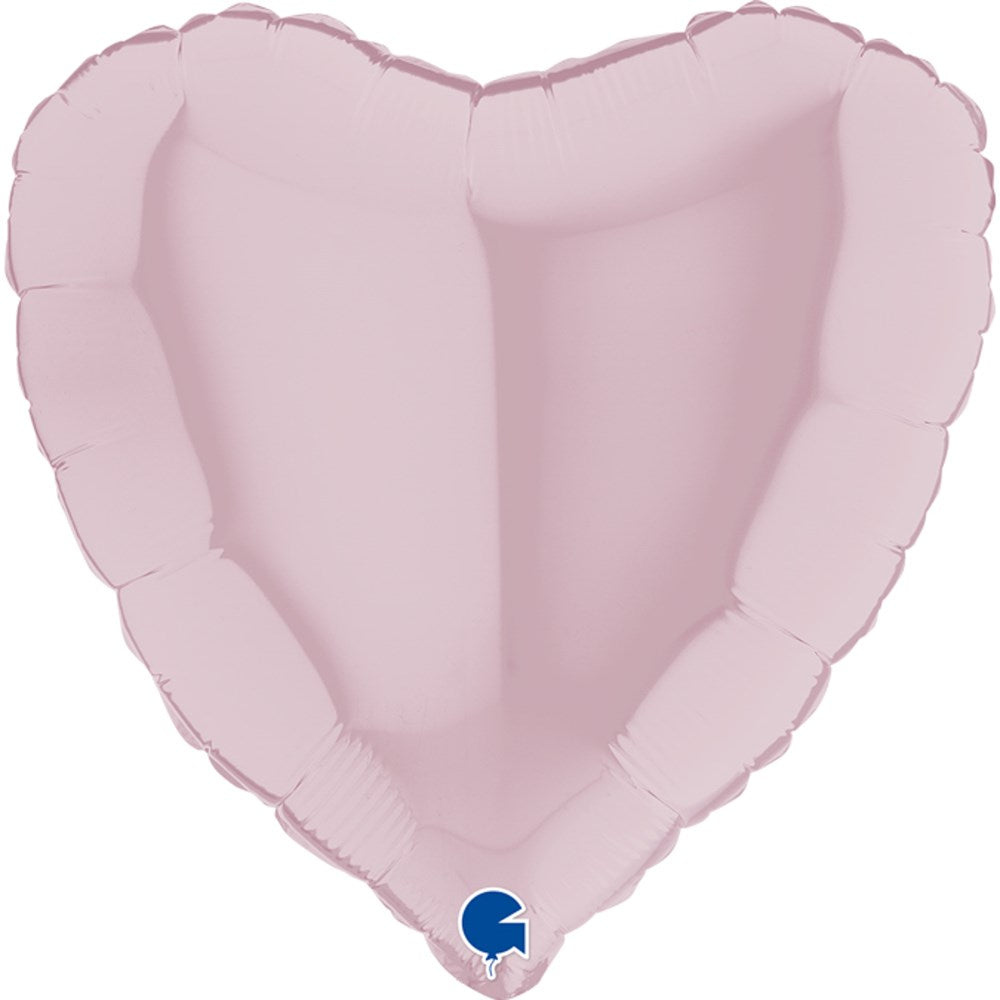 Pastel pink heart-shaped 18-inch shiny foil balloon with smooth edges.
