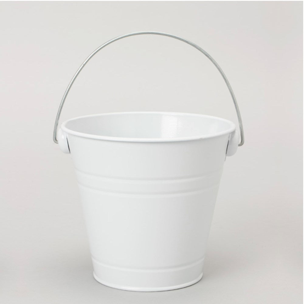 White metal bucket with smooth finish and rounded handle, simple and functional design.