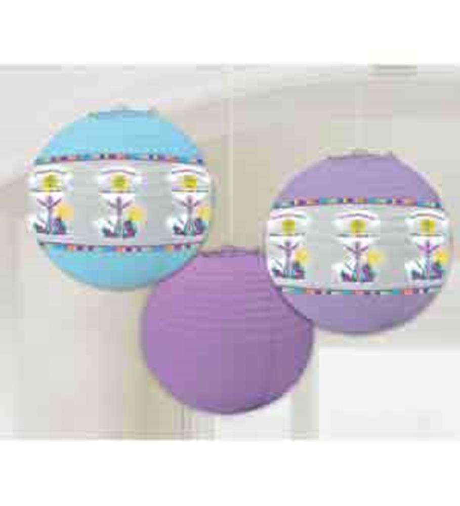 Round paper lanterns in pastel blue and purple with floral and decorative white bands for communion celebration.