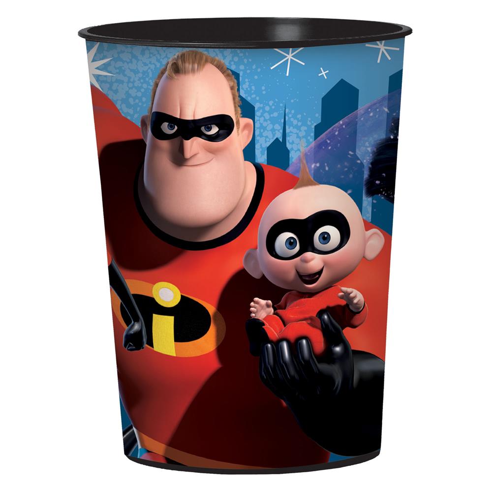 Plastic cup featuring Mr. Incredible and Jack-Jack from Incredibles 2, blue and red superhero background.
