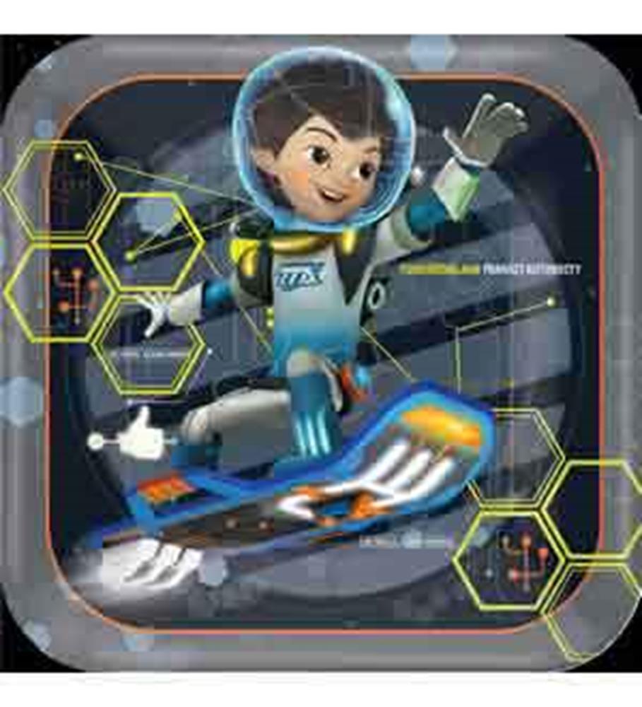 Square paper plate featuring a cartoon boy in a blue astronaut suit on a futuristic hoverboard with hexagonal tech designs.