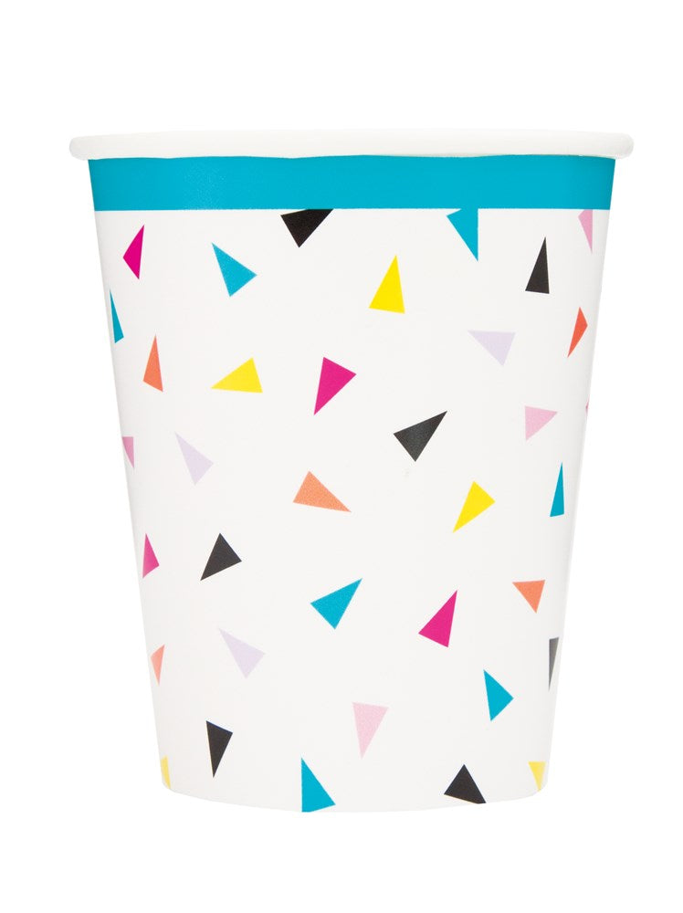 Vaso de 9 onzas con forma de confeti triangular para cumpleaños