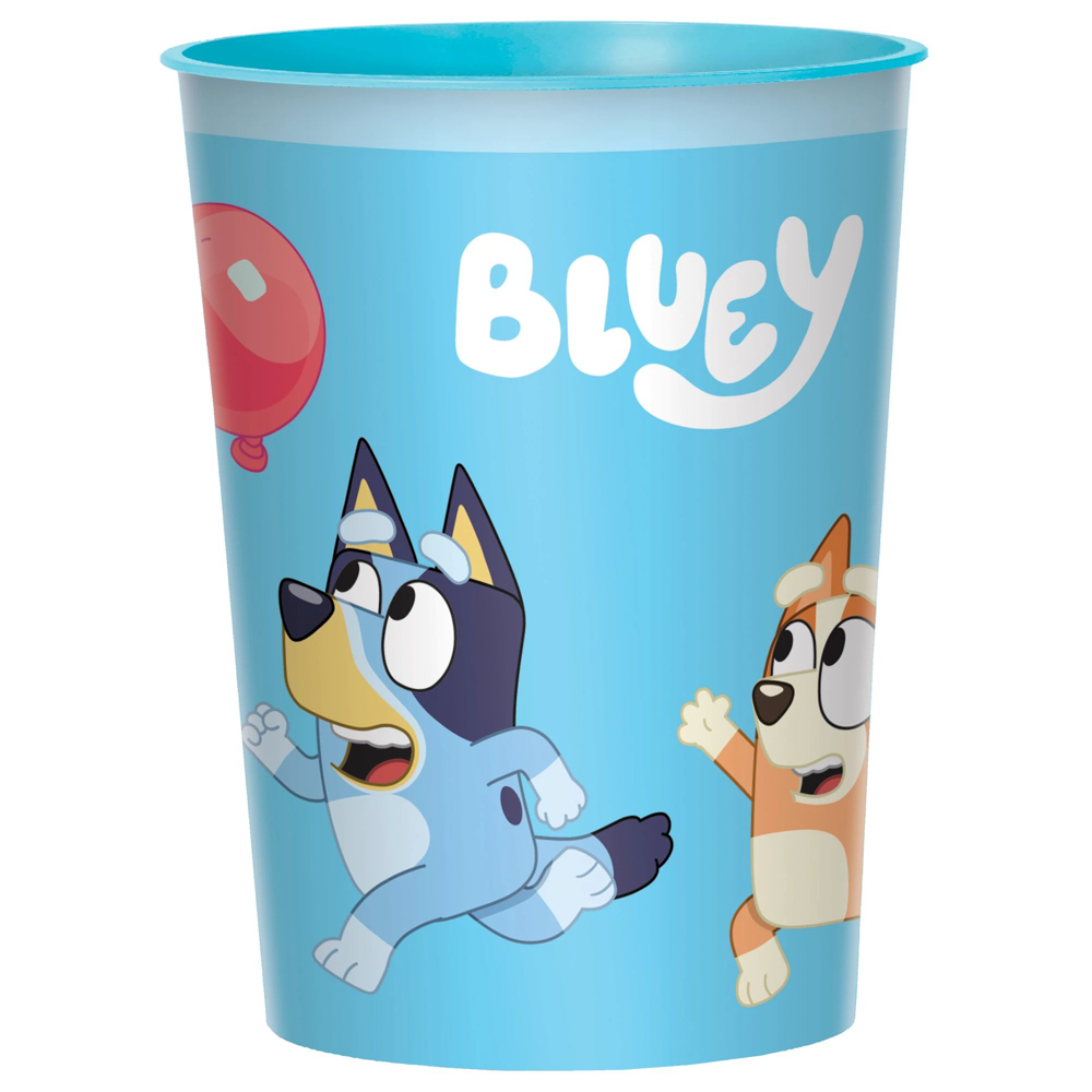 Blue plastic cup featuring cartoon dogs from Bluey and a red balloon design.
