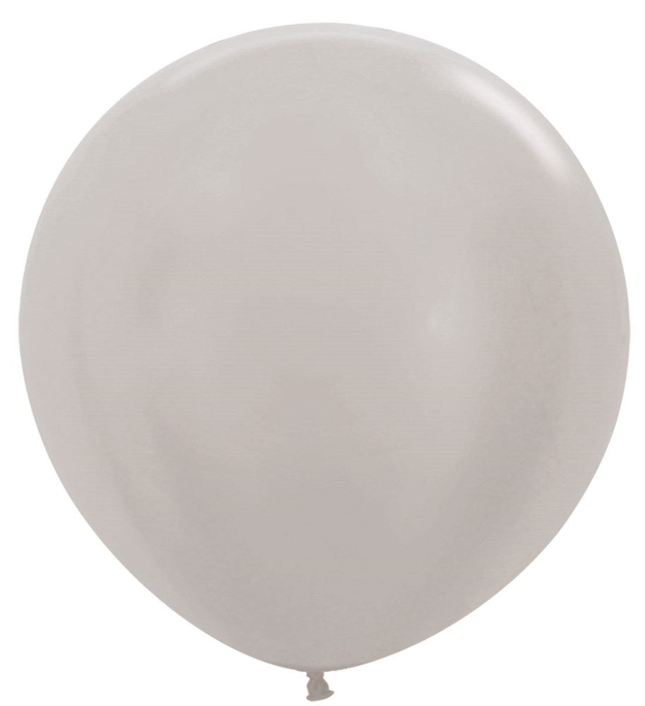 Single round metallic silver latex balloon inflated with a smooth, shiny surface.