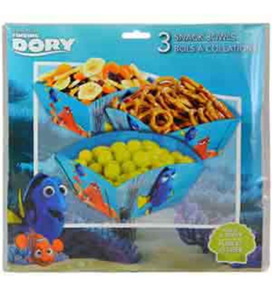 Set of three square plastic bowls featuring colorful Finding Dory ocean characters on blue background.