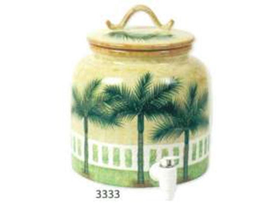 Tarro de agua de palmera