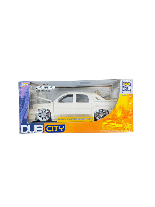 2003 Cadillac Extensión 1:24