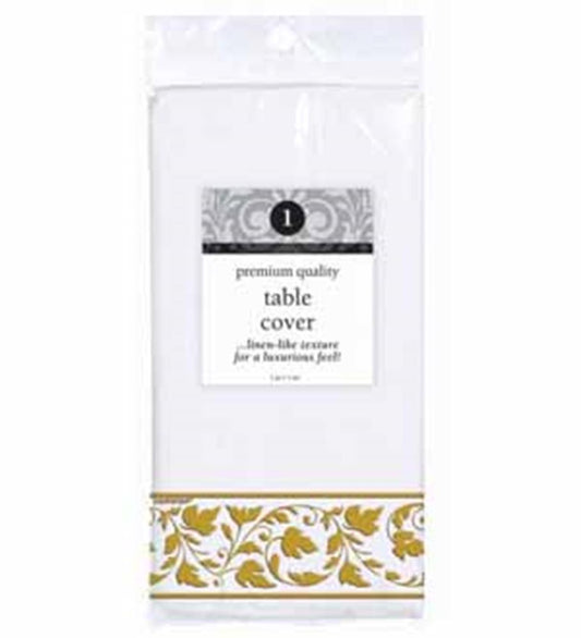 Mantel de primera calidad con ribete dorado.