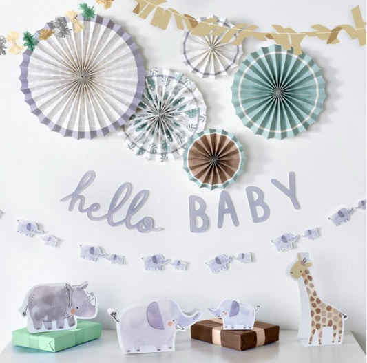 Soft Jungle Room Decorating Kit 13ct