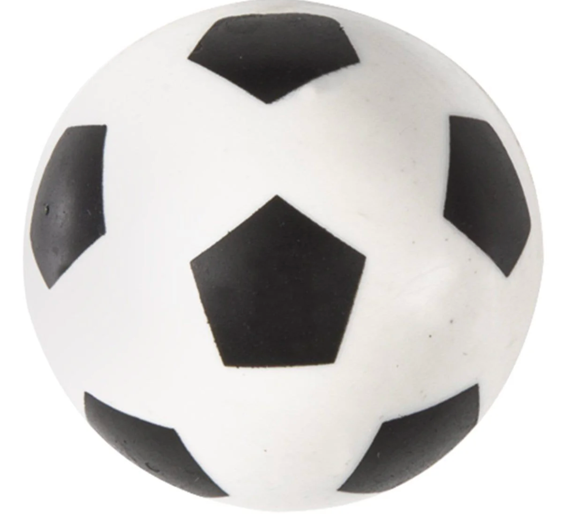 8. Pelota de fútbol 3D que rebota