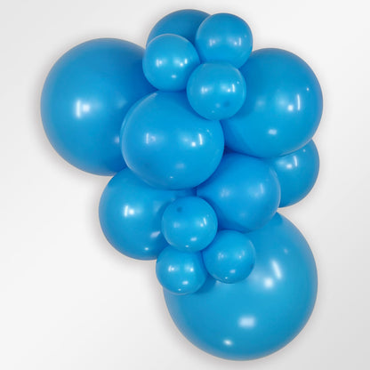 Sempertex Fashion Blue latex balloon color cluster showing the shade across multiple balloon sizes