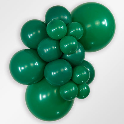 Sempertex Fashion Forest Green latex balloon color cluster showing the shade across multiple balloon sizes