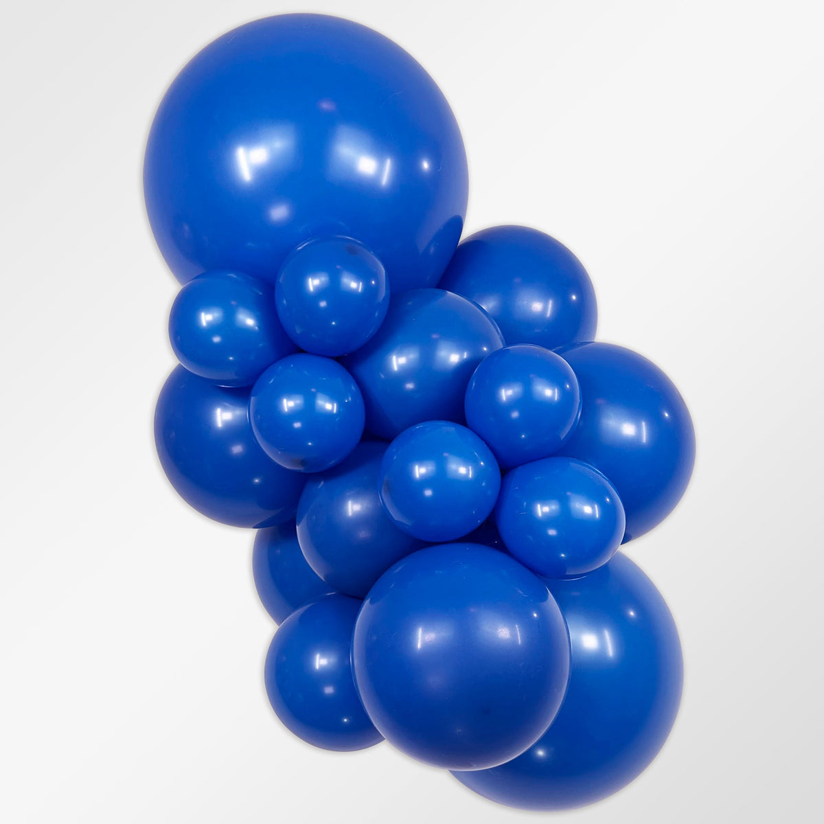 Sempertex Fashion Royal Blue latex balloon color cluster showing the shade across multiple balloon sizes