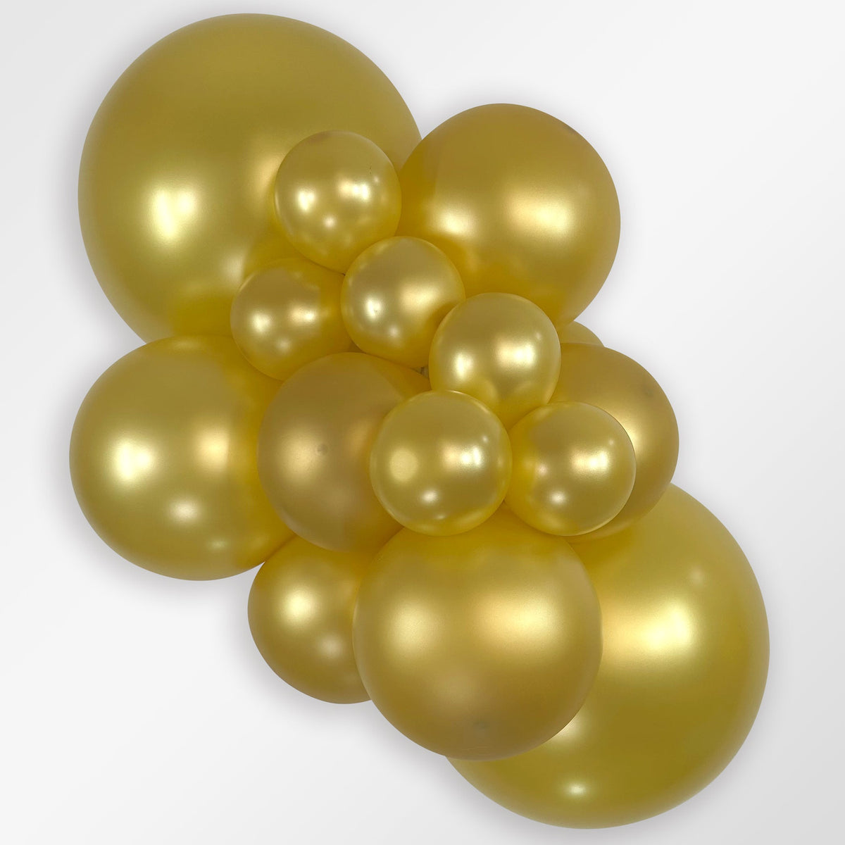 Sempertex Metallic Gold latex balloon color cluster showing the shade across multiple balloon sizes