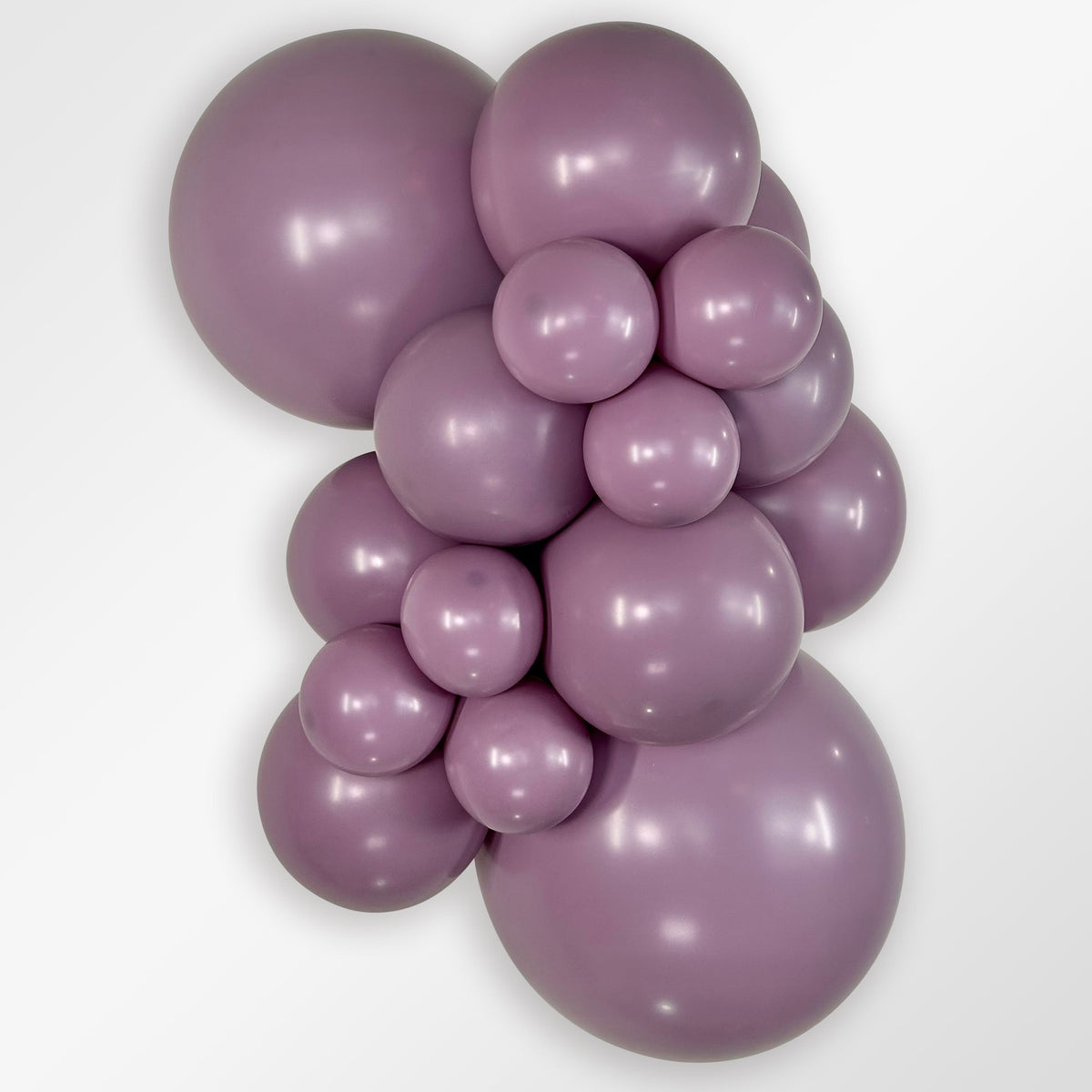 Sempertex Pastel Dusk Lavender latex balloon color cluster showing the shade across multiple balloon sizes
