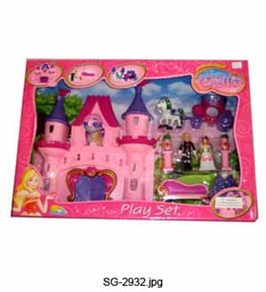 Pink plastic castle playset with three towers, princess figures, horse, carriage, and accessories in pink packaging.