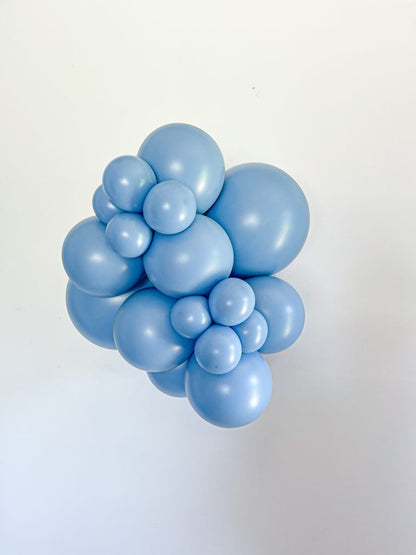 Tuftex Georgia latex balloon color cluster showing the shade across multiple balloon sizes